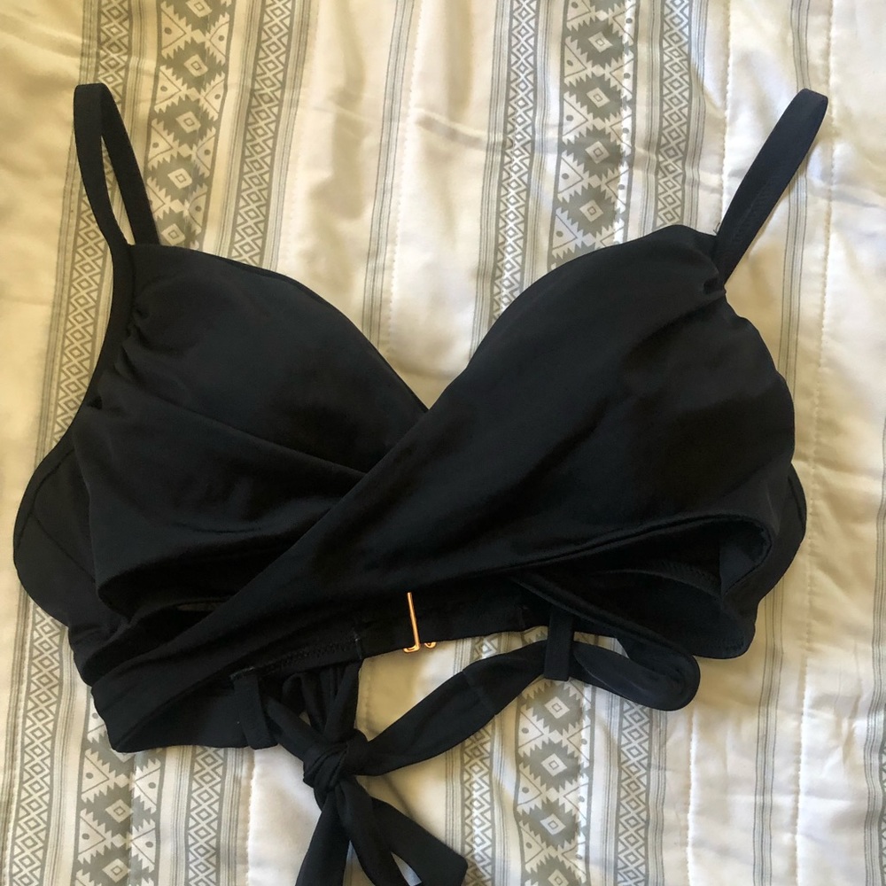 Shade and shore wrap push up swim top